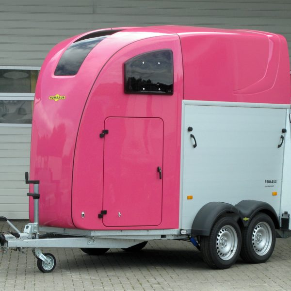 Humbaur Pegasus 2700 Schwenk-Drehtüre | Panoramadach | Aerodynamischer Poly-Aluaufbau