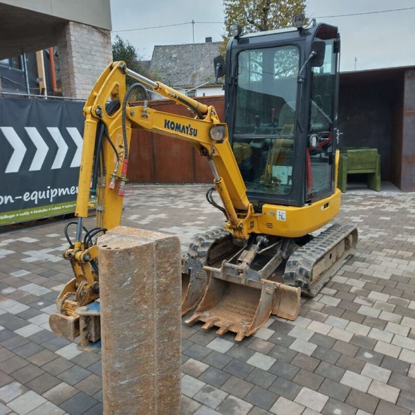 KOMATSU PC16R-3HS - Minibagger mit Tilt | Gebrauchtgerät