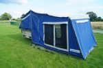 Anhängerzelt XL, inkl. Vorzelt – Bild 4