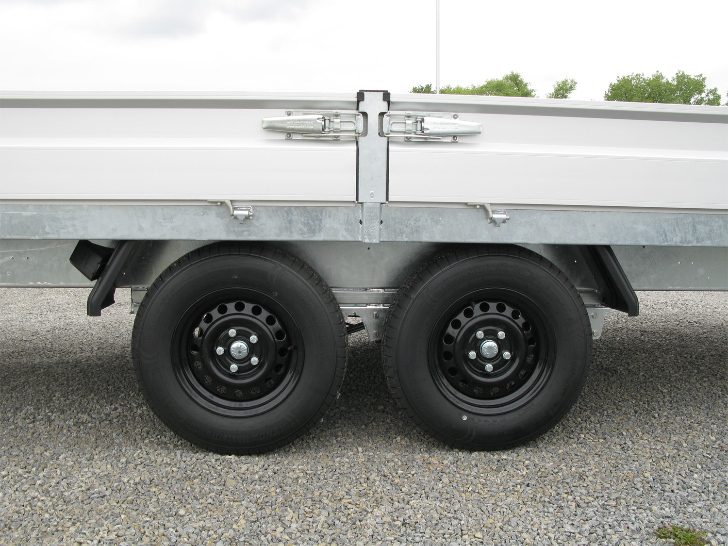 Hapert Azure H-2 - 3500 - 5050 x 2000 Parabelfederung – Niedriges Fahrwerk – Bild 3