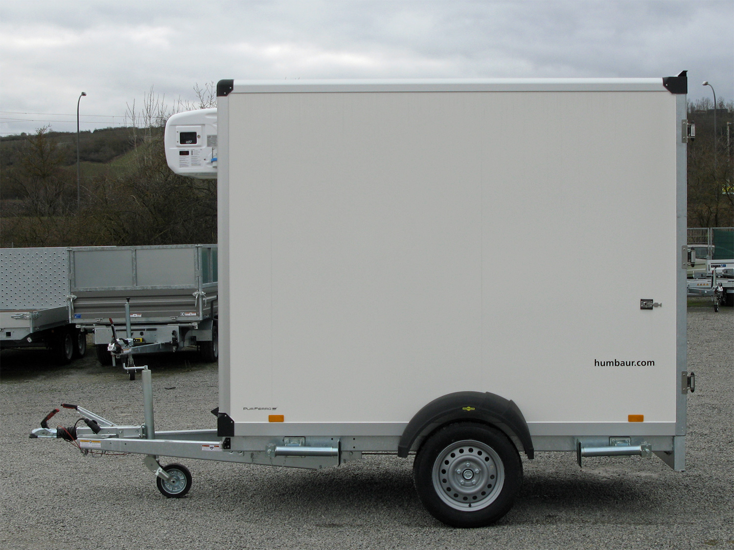 Humbaur HGK 13 27 16 - 21 PF60 Deluxe Kühlanhänger mit hochwertiger Isolierung – Bild 12