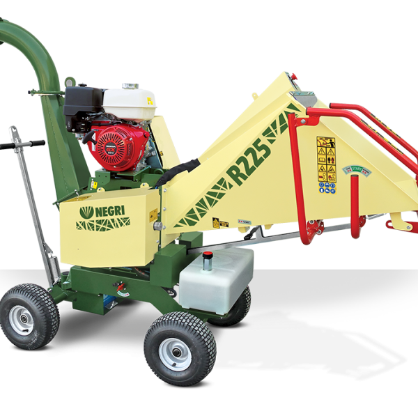 NEGRI Biohäcksler R225 / Benzin-Häcksler mit Transportfahrwerk