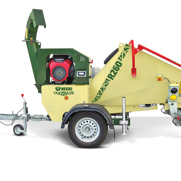 NEGRI Biohäcksler R260 / Benzin- oder Diesel-Häcksler mit Straßenfahrwerk