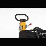 LUMAG RPi31D - Rüttelplatte reversierbar mit 199 kg inkl. Transportfahrwerk und Gummimatte – Bild 3